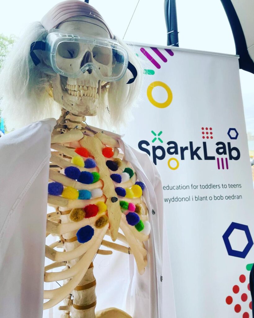 spark labs hero image spark labs cymru , education for toddlers to teen